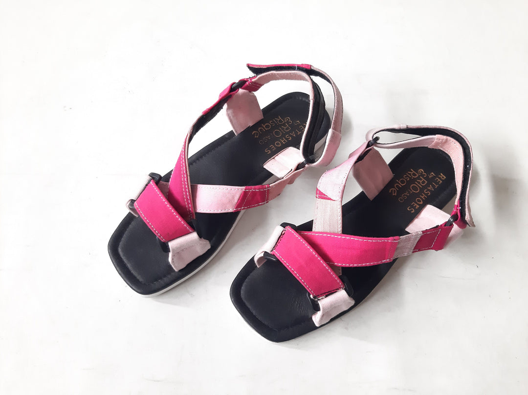 Risqué Designs Womens Retaso Sandals in Pink