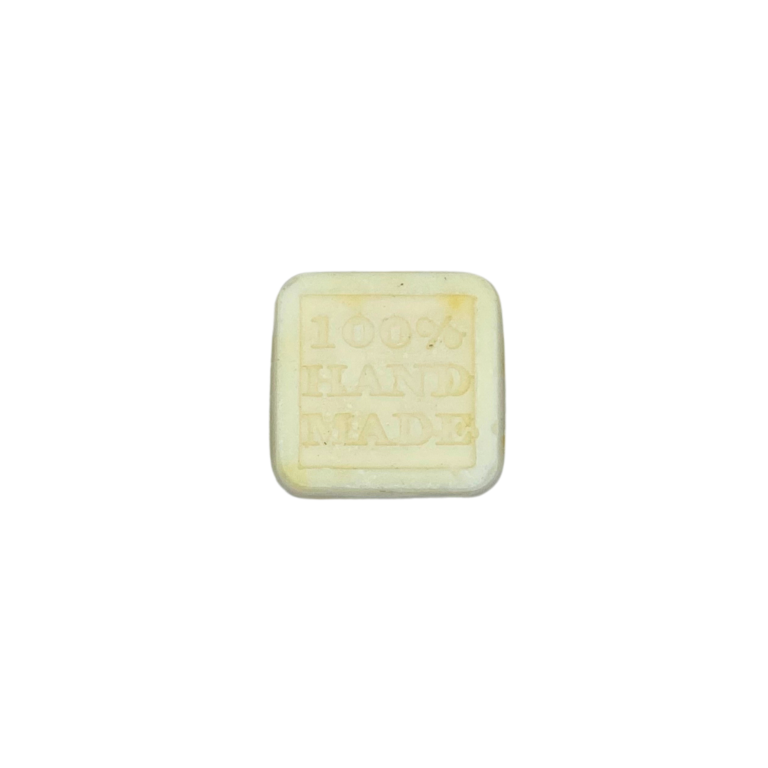 Earth+Scent Patchouli & Apricot Kernels Botanical Soap