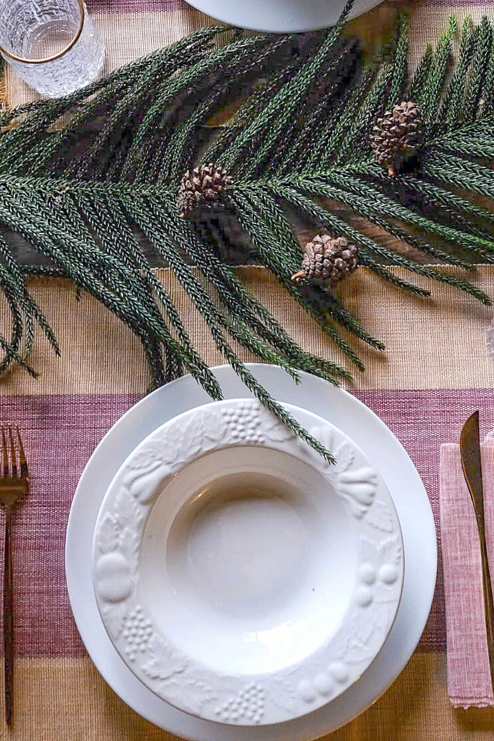 WVN Living Tan & Maroon Placemat Set