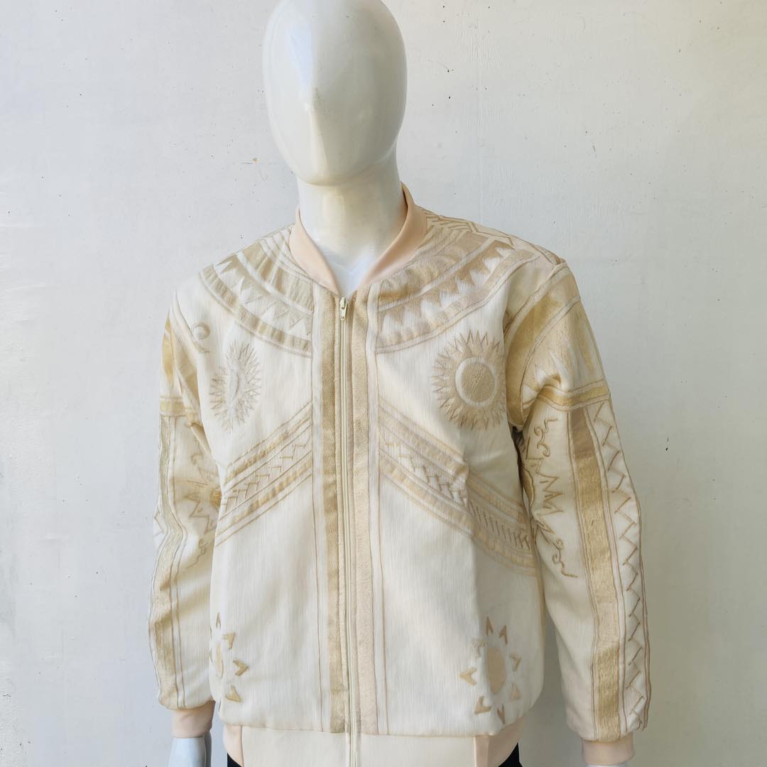 Balik Batik Patik Piña-Jusi Bomber Jacket
