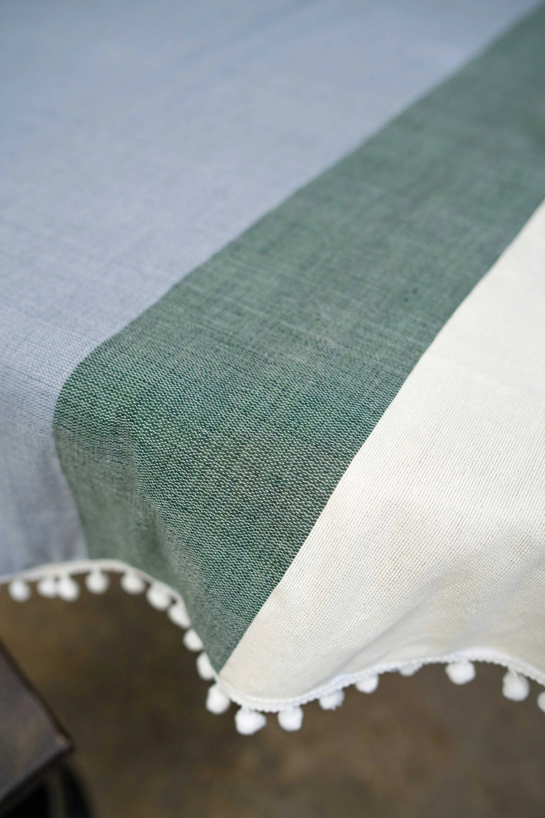 WVN Living Roundie Versatile Weave