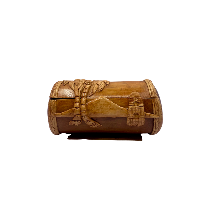 Roots Sorsogon Collection Hand-Sculpted Bamboo Chestbox