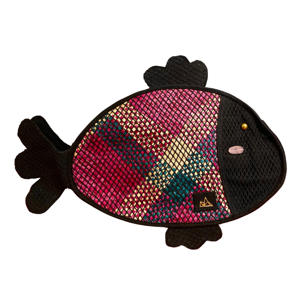 Vesti Banig Fish Bag