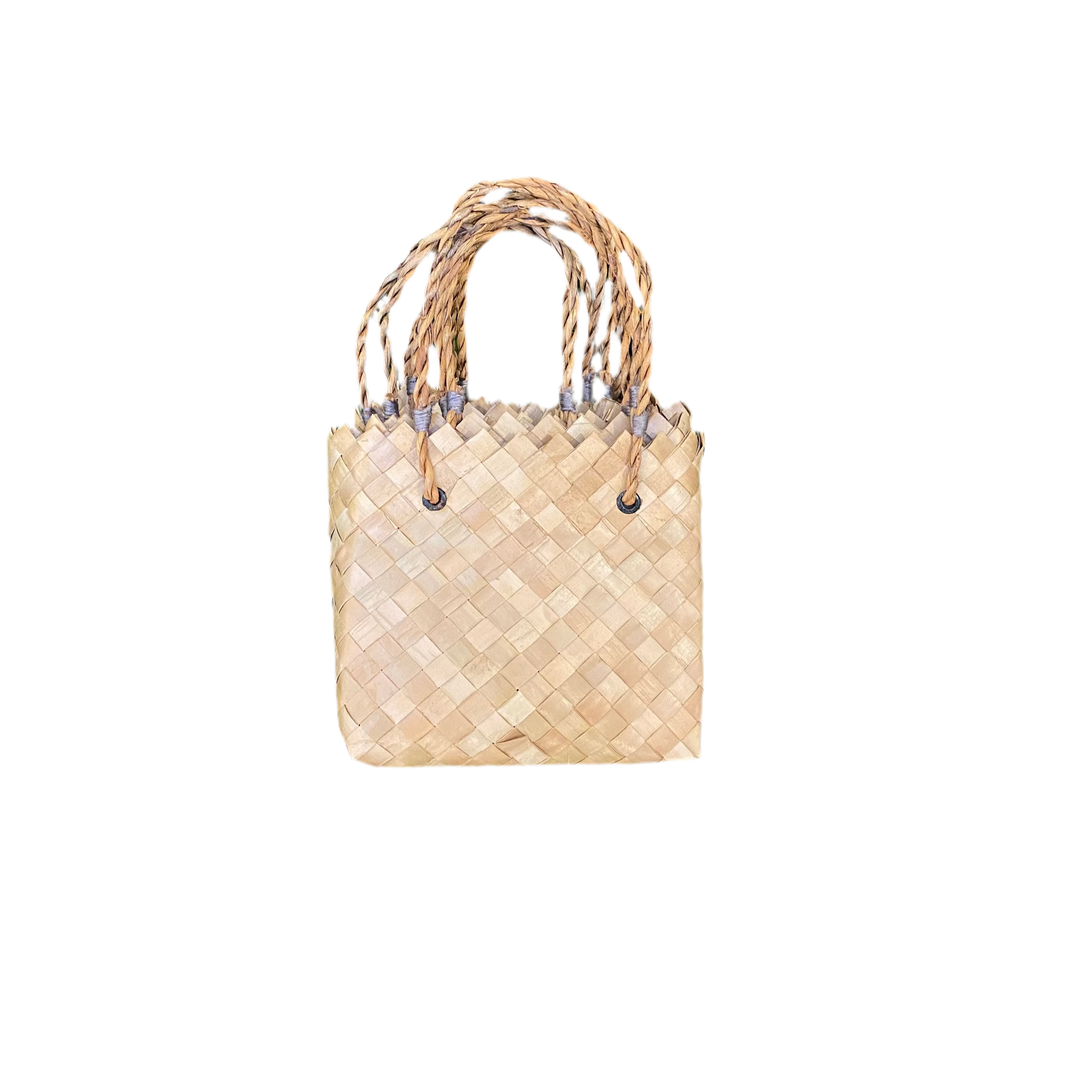 Roots Sorsogon Collection Pandan Bag