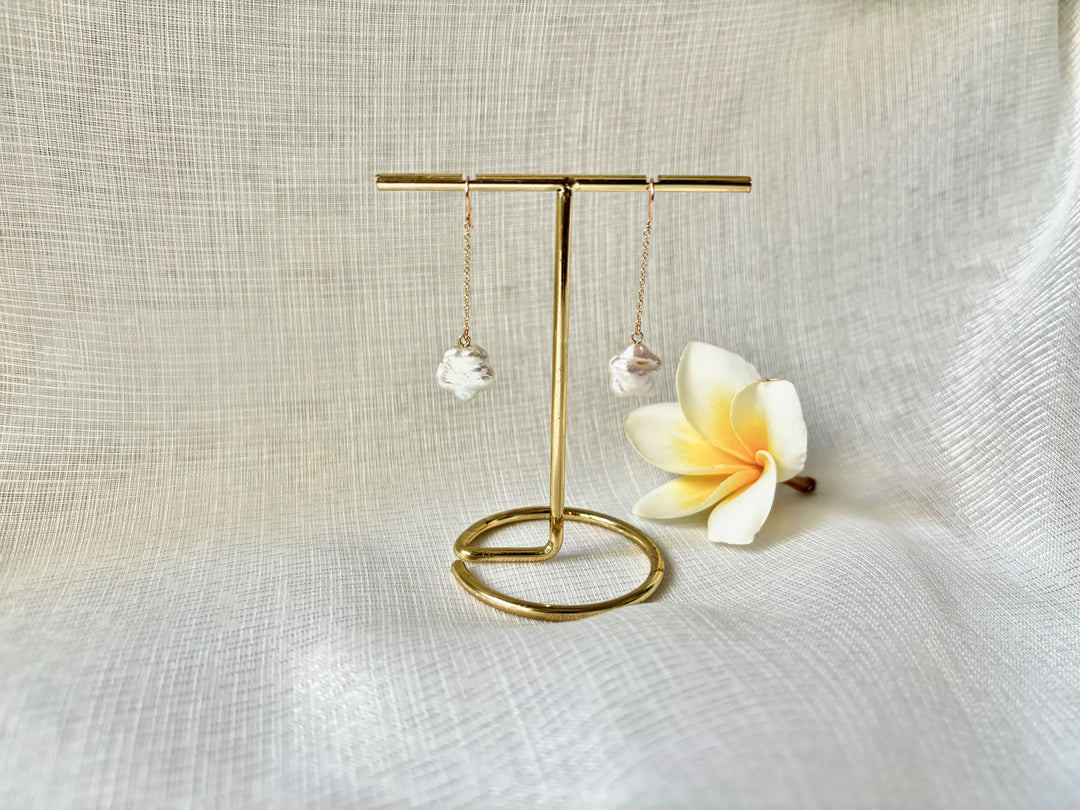 Plumeria Accessories Hana Dangling Chain Earring