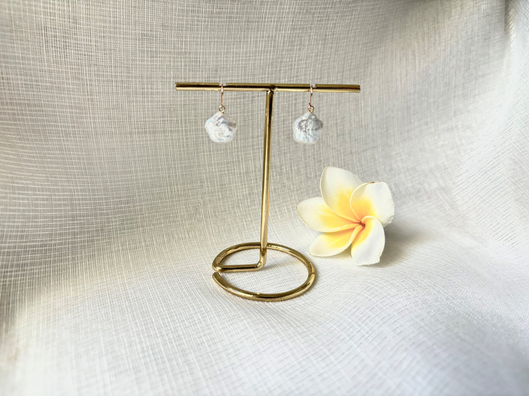 Plumeria Accessories Hana Dangling Earring