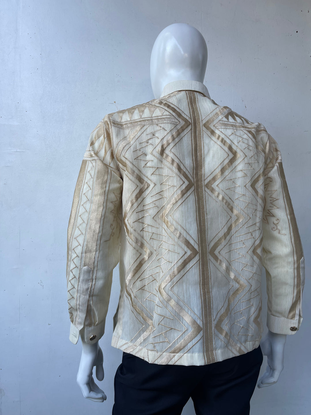 Balik Batik Patik Piña-Jusi Barong