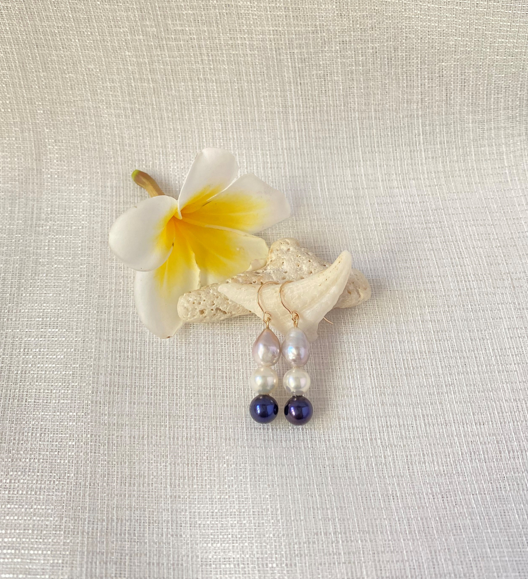 Plumeria Accessories Mutsumi Dangling Baroque Earring