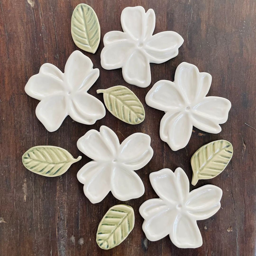Life After Breakfast PH Sampaguita Palette with Leaf Brush Rest