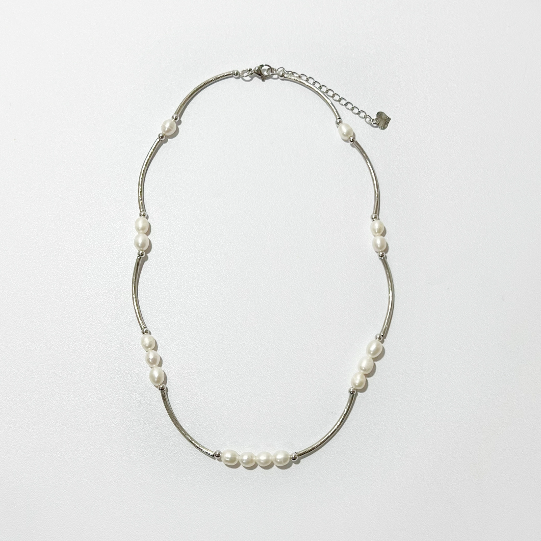 Rajas Val Necklace