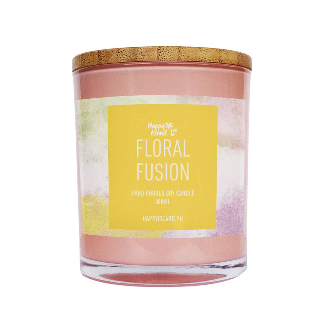 Happy Island	Flora Collection Scented Hand-Poured Soy Candle - 500mL / 17oz Glass Jar