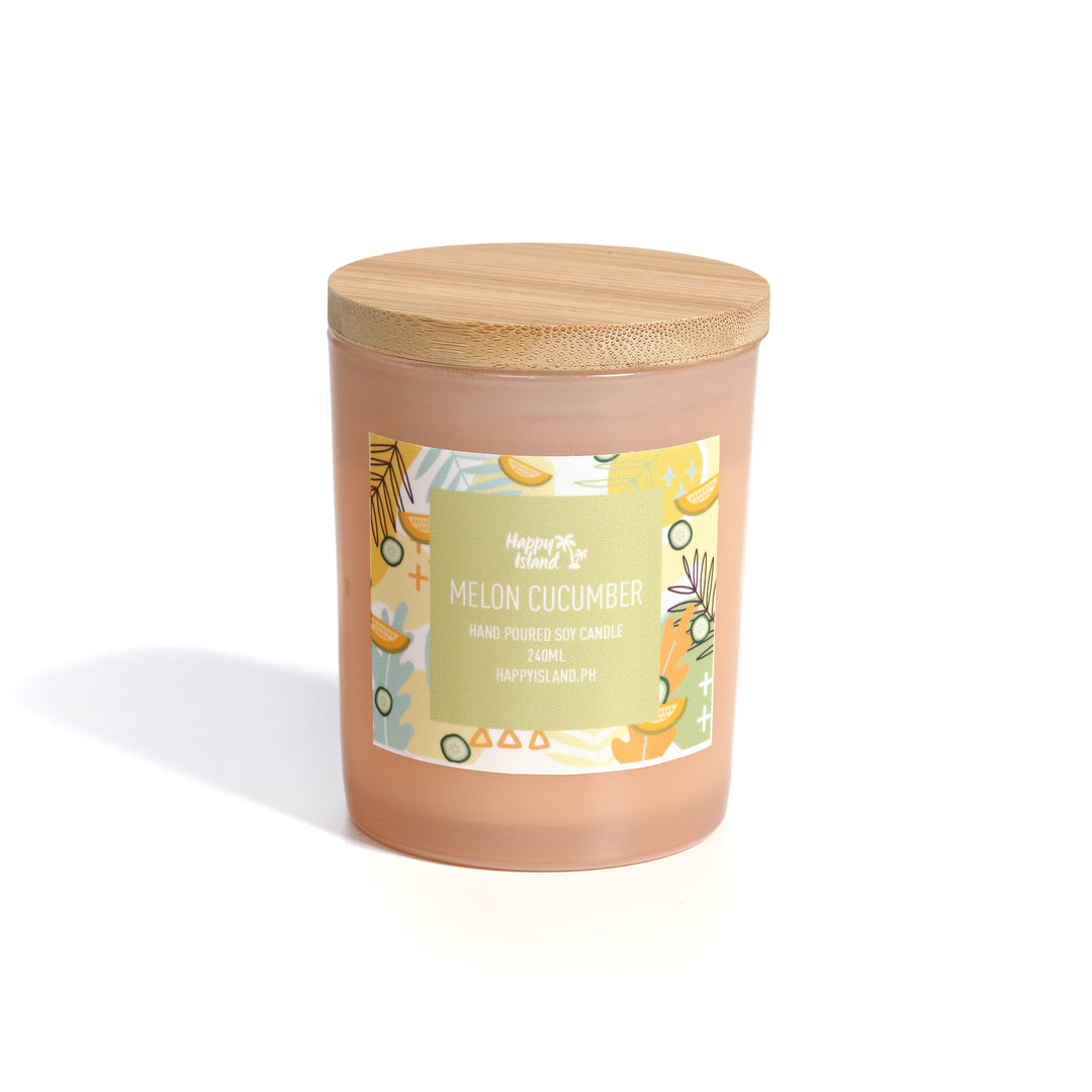 Happy Island	Play Collection Scented Hand-Poured Soy Candle - 500mL / 17oz Glass Jar
