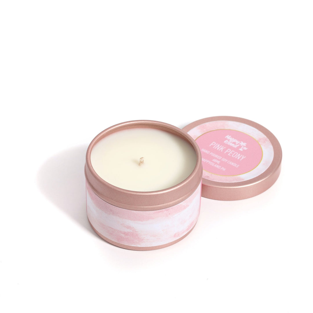 Happy Island	Flora Collection Scented Hand-Poured Soy Candle - 500mL / 17oz Glass Jar