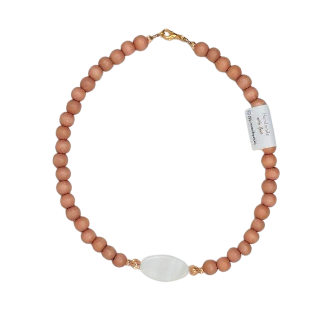 Jumimo by Vickit Wood Choker