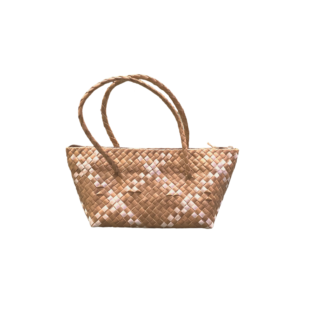 Twelve Topaz Leather Not For Beach Mini