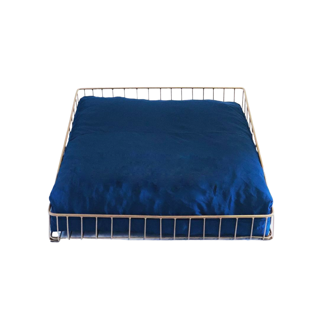 Bowhouse Muttress Nest Doggie Bed