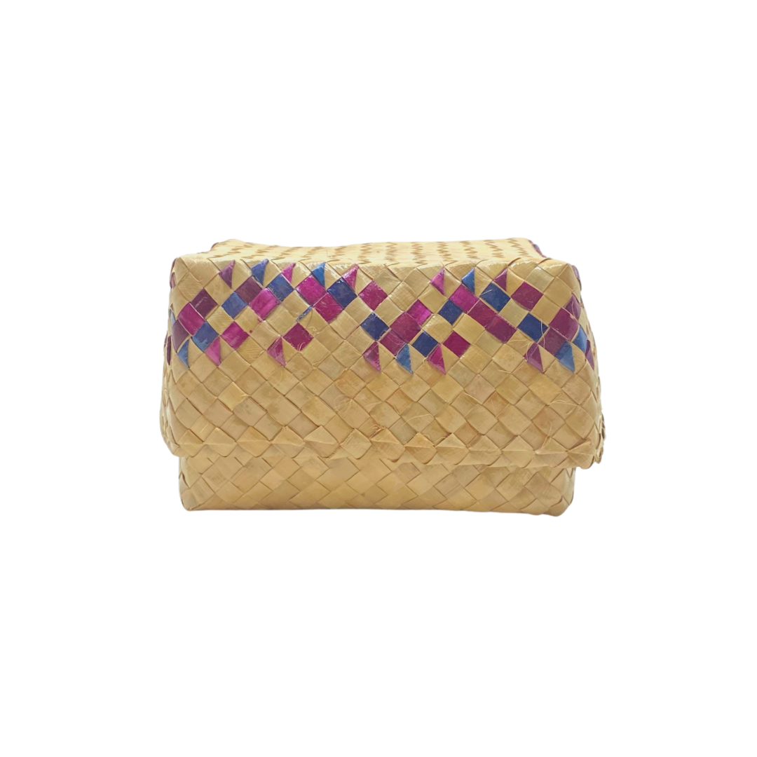 Mula Isla Christmas Handwoven Tampipi Buri Box