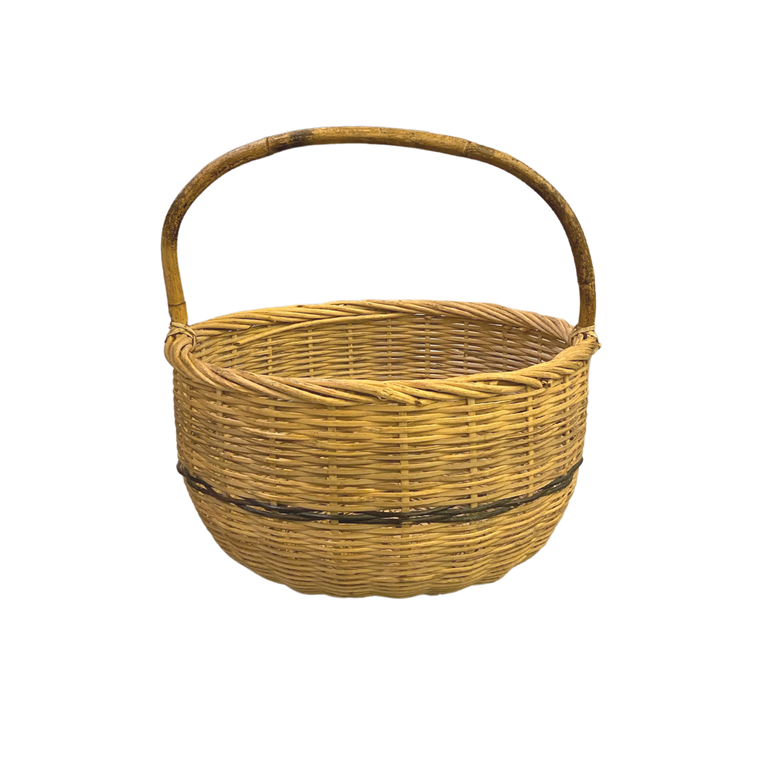 Twelve Topaz Picnic Basket