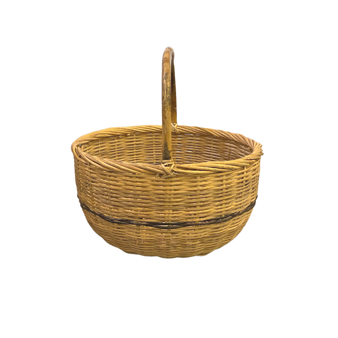 Twelve Topaz Picnic Basket