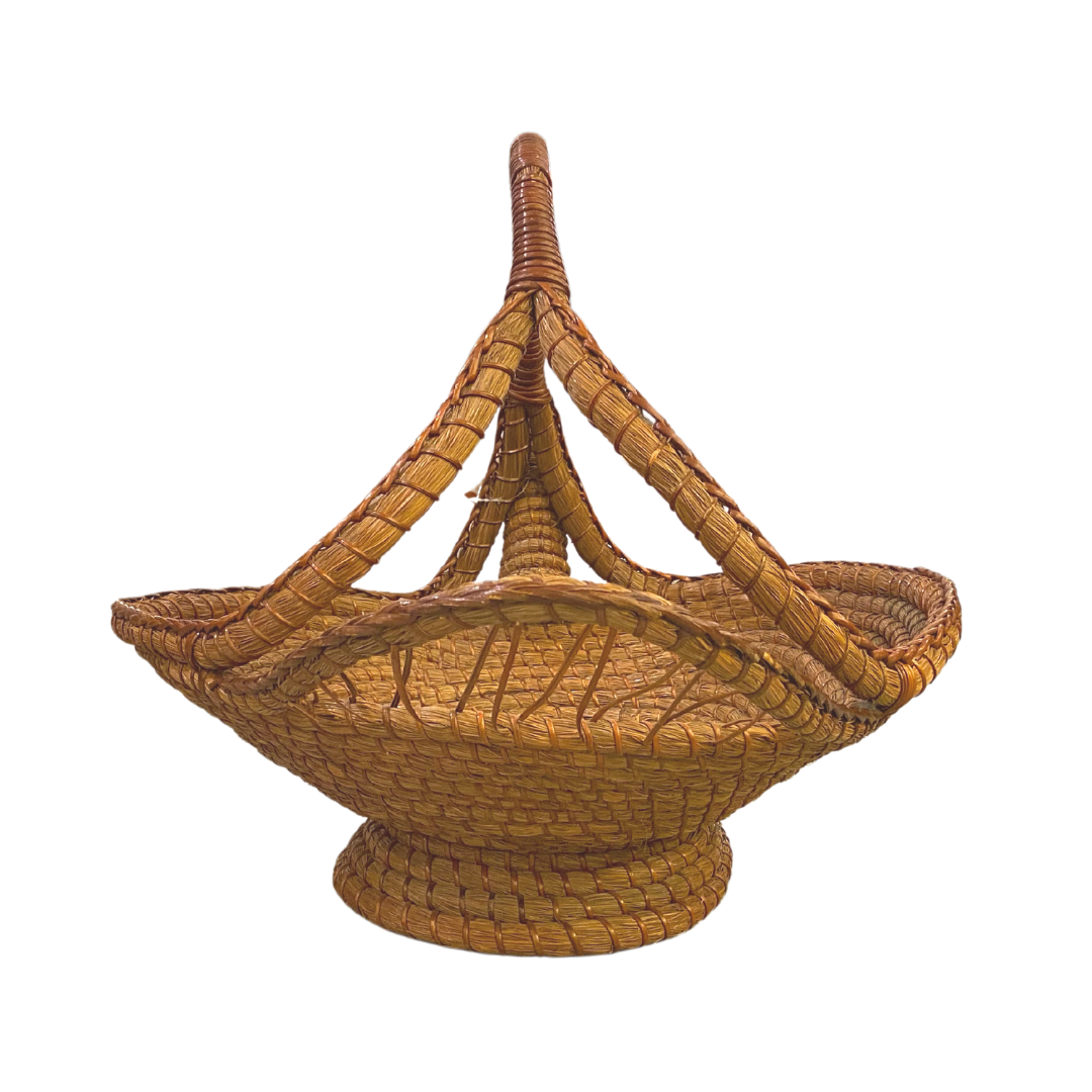 Everything is Pine Swan-Shaped Pine Needle Basket