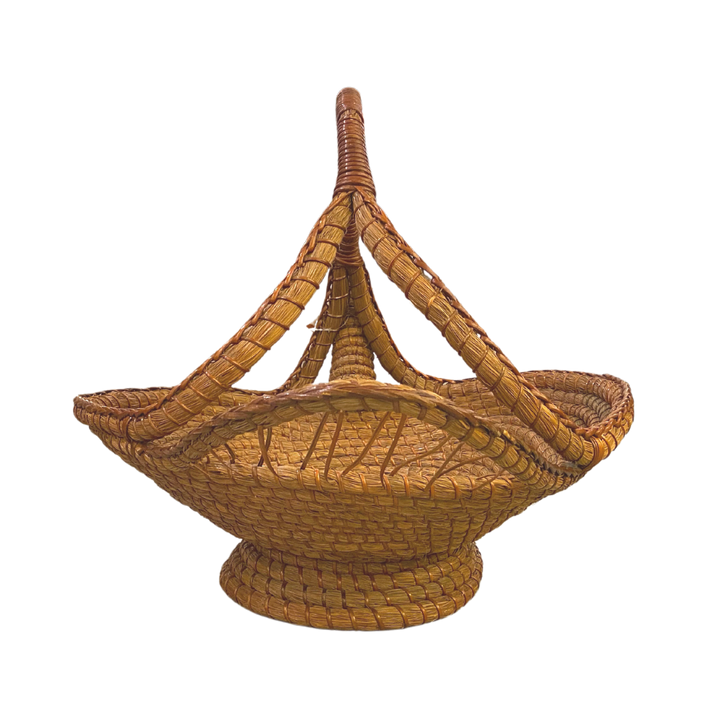 Everything is Pine Swan-Shaped Pine Needle Basket