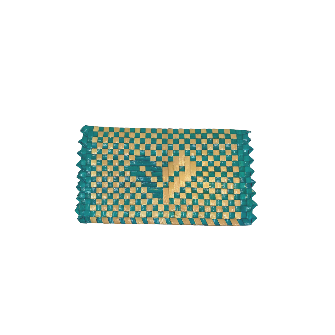 Mula Isla Handwoven Buri Wallet