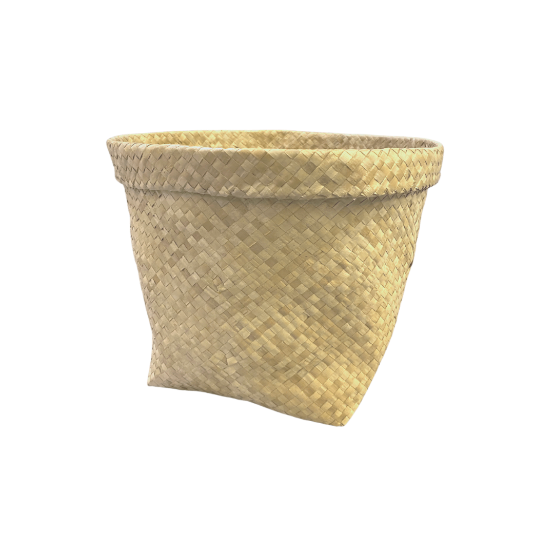 Mula Isla Plain Handwoven Buri Planter