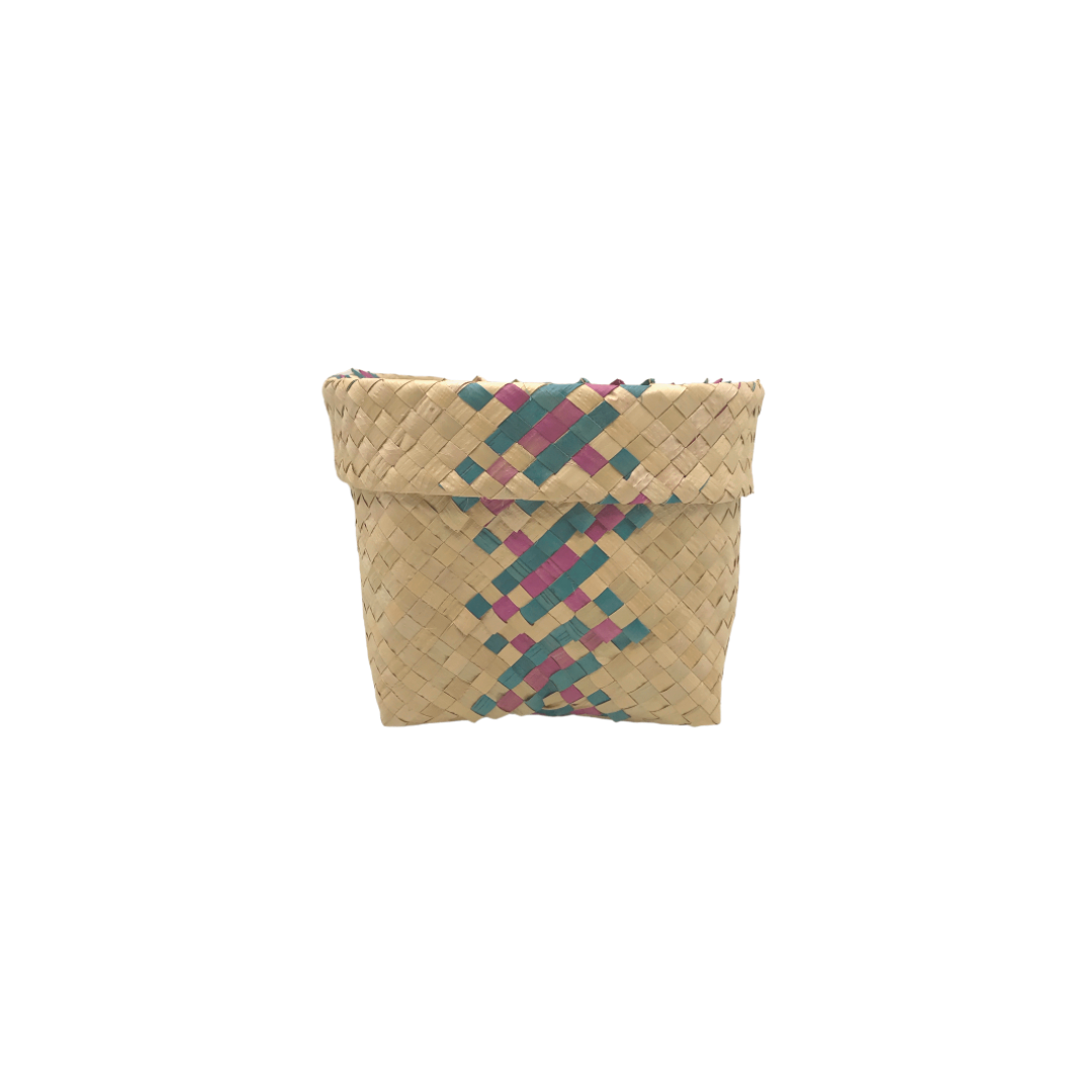 Mula Isla Christmas Handwoven Buri Planter