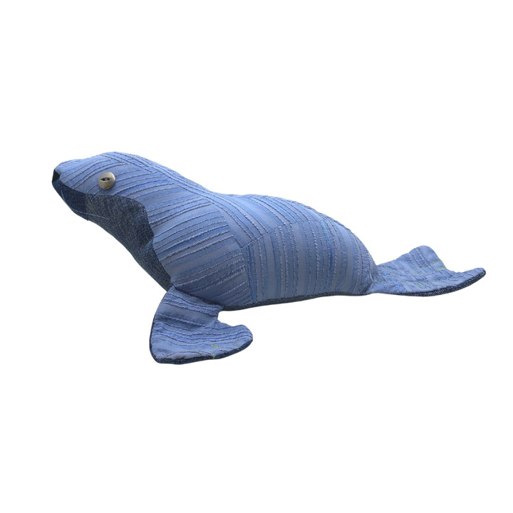 Tagpi-Tagpi Seal Plushie