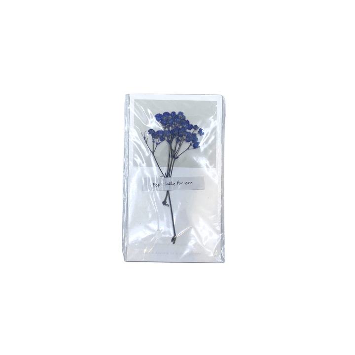 Evergarden Manila Greeting Card with Dried Flowers