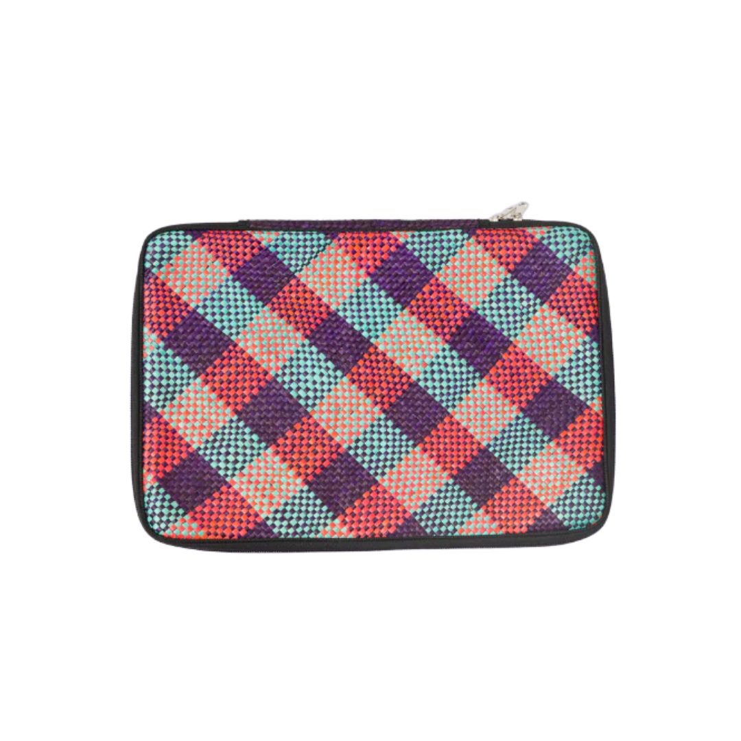Woven Abre Tikog Grass Laptop Sleeve in Plaid