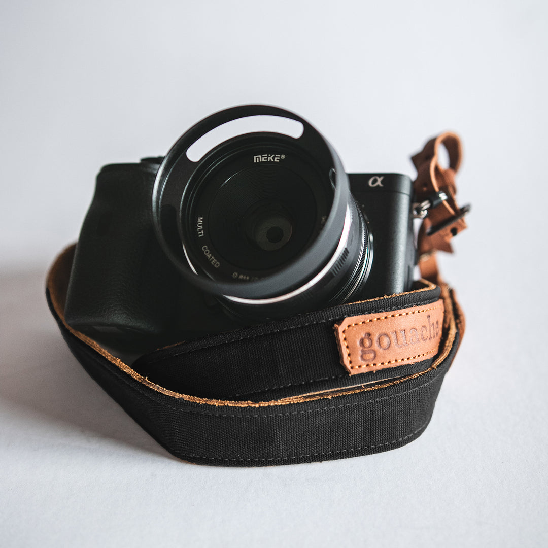Gouache Bonnie Camera Strap