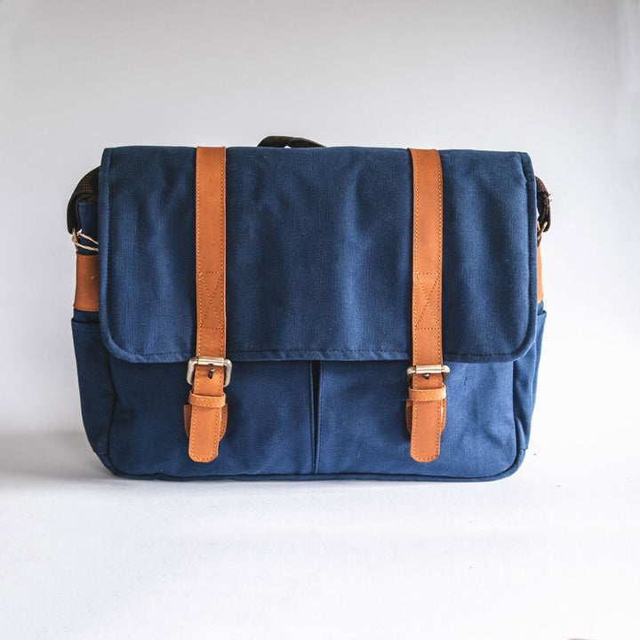 City Waxed Canvas Messenger Bag - Roots Collective PH