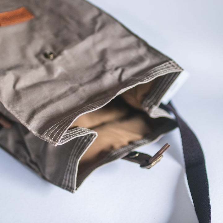 Colette Waxed Canvas Lunch Bag - Roots Collective PH