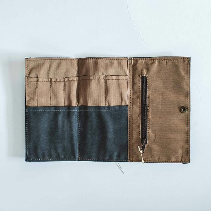 Cadden Waxed Canvas Trifold Organizer - Roots Collective PH