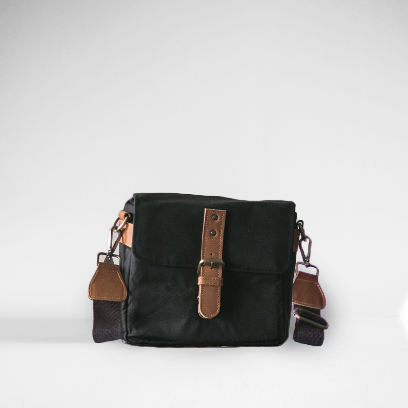 Gouache Holga Waxed Canvas Camera Bag