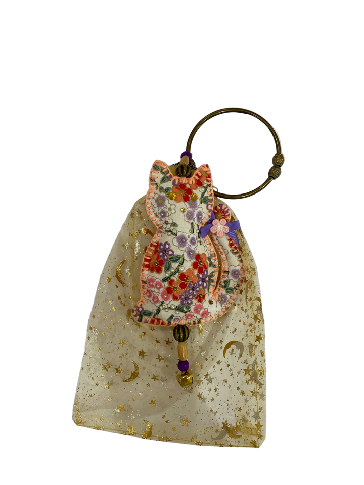 Gypsy Heart Curious Cat Door Charm