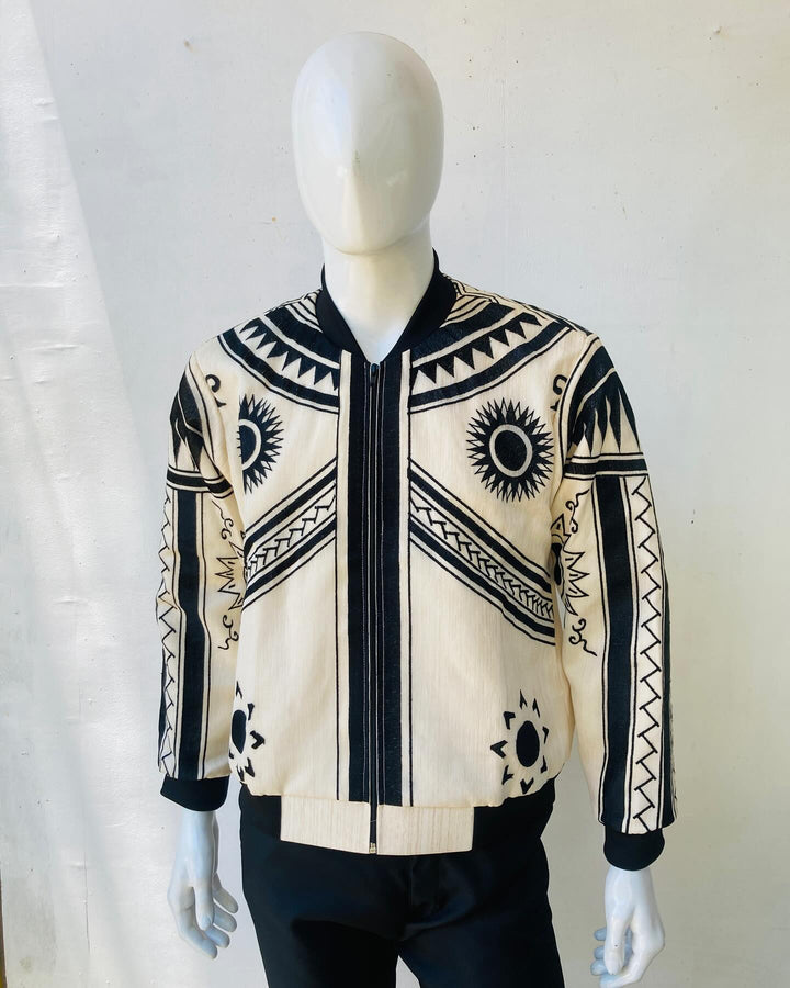 Balik Batik Patik Piña-Jusi Bomber Jacket