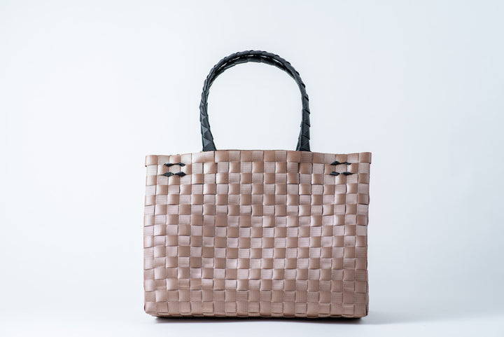 Lokal Bayong	Cindy Hand-Woven Handbag