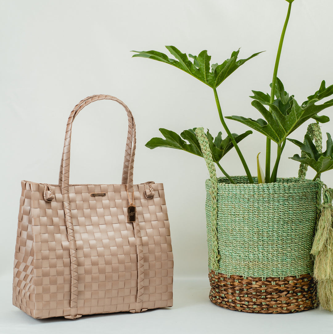 Lokal Bayong Dionisia Hand-Woven Handbag