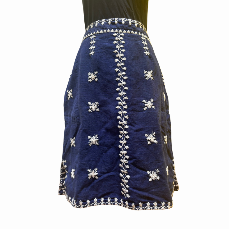 HeritageFinds Natural Dye Weave Skirt with Itneg Embroidery