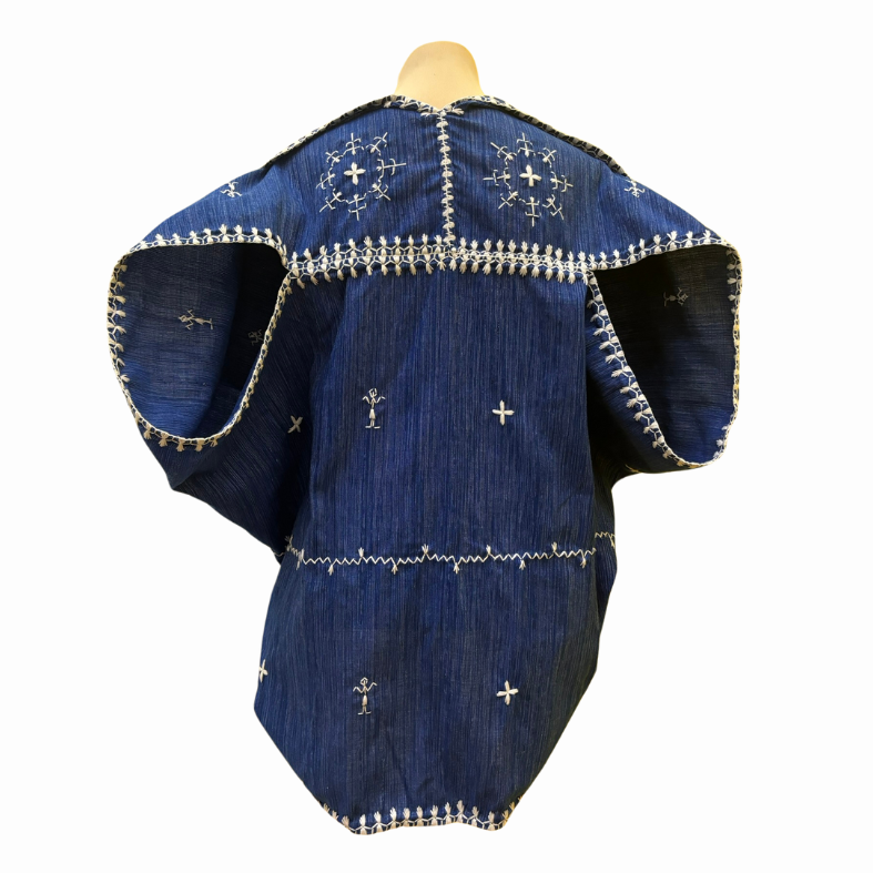 HeritageFinds Tiniri Weave Poncho with Itneg Embroidery