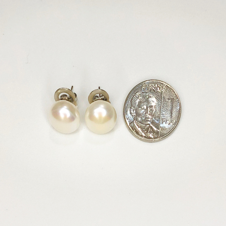 Rajas Shane Pearl Stud Earrings