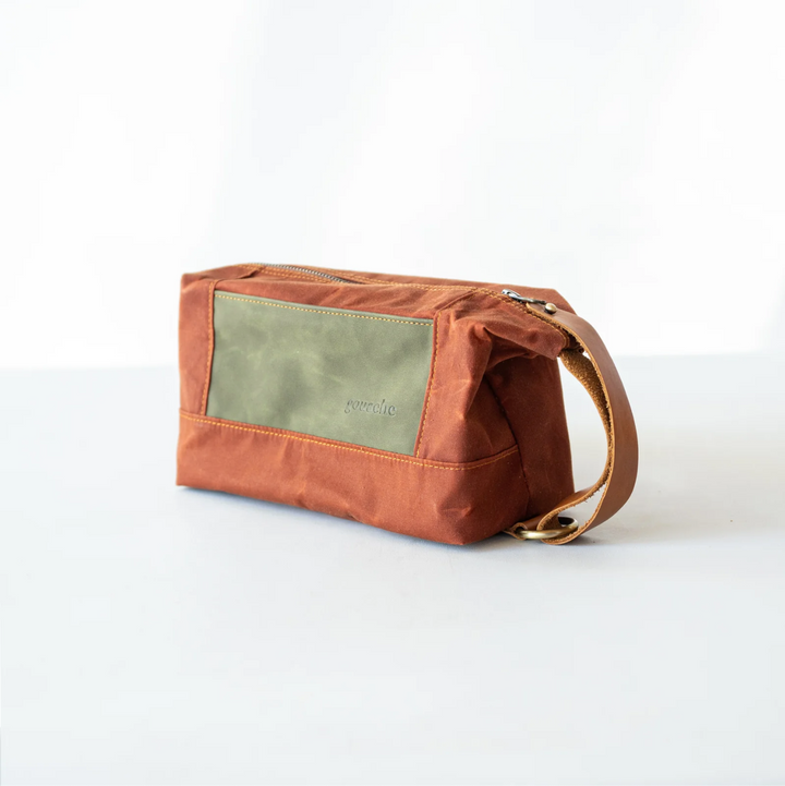 Gouache Theodore Waxed Canvas Dopp Kit