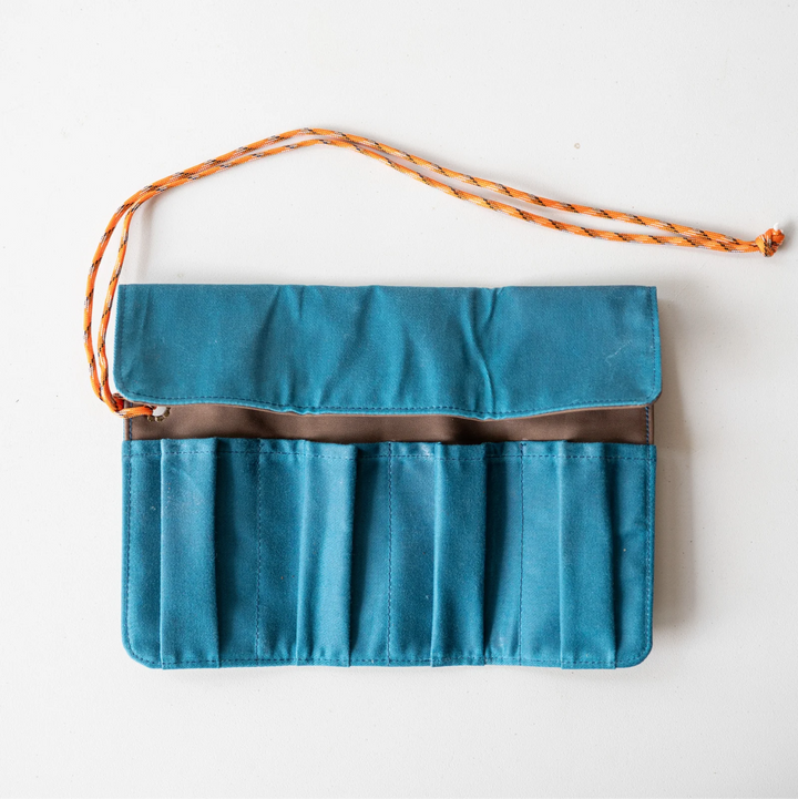 Gouache Barrie Waxed Canvas Watch Roll