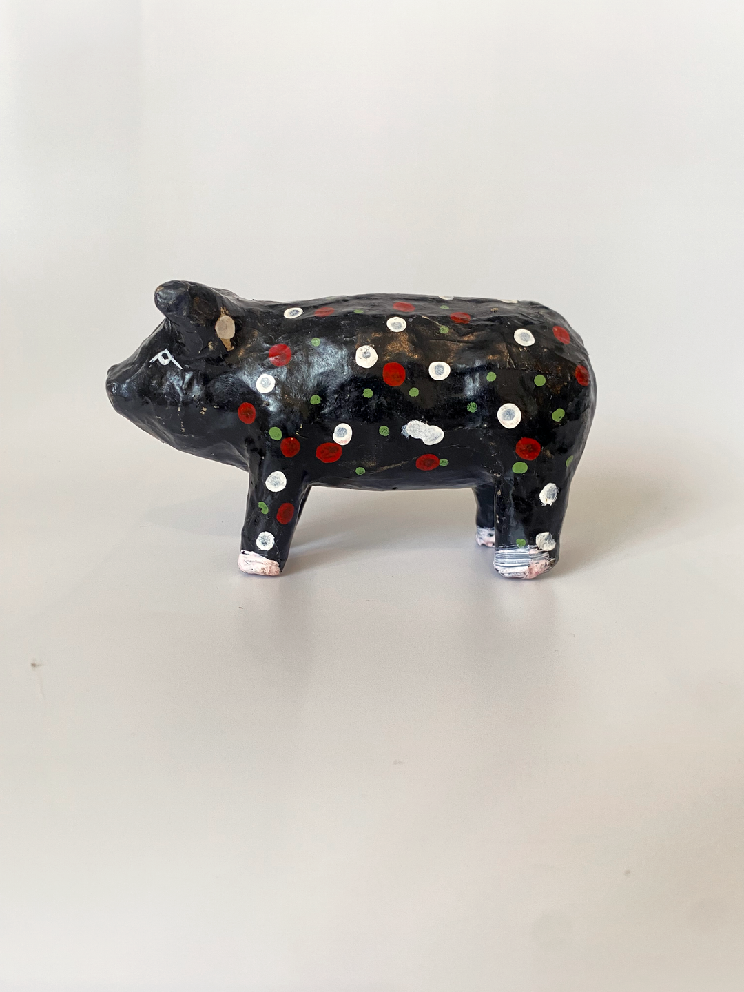 Lakbay Finds	Painted Taka Pig