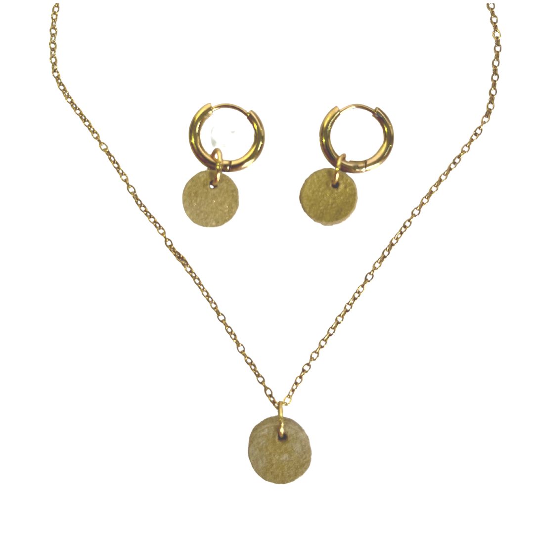 Hirayas Classics Earrings and Necklace Set