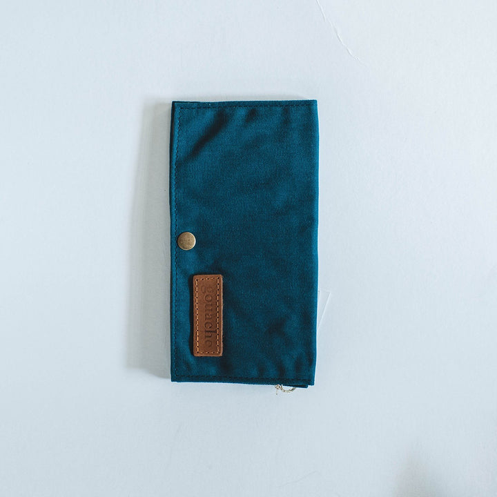 Cadden Waxed Canvas Trifold Organizer - Roots Collective PH